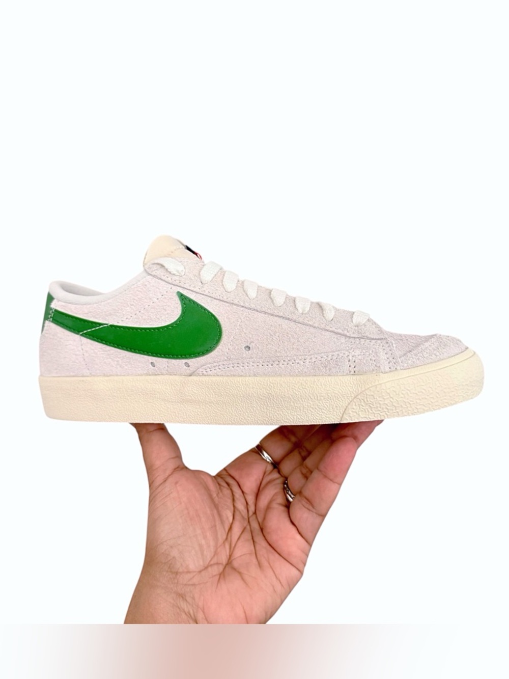 Nike Blazer Low ‘77 Premium ‘Coconut Milk Kelly Green’ Sneakers Men 7.5/ Women 9